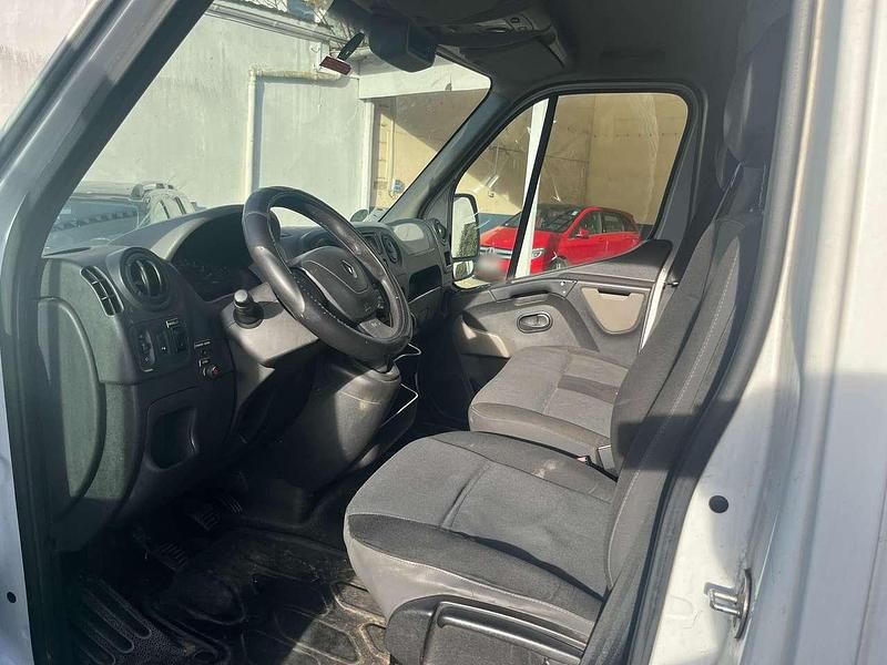 Gebraucht Renault Master 125 PS (91 kW) 2011 Weiß Limousine