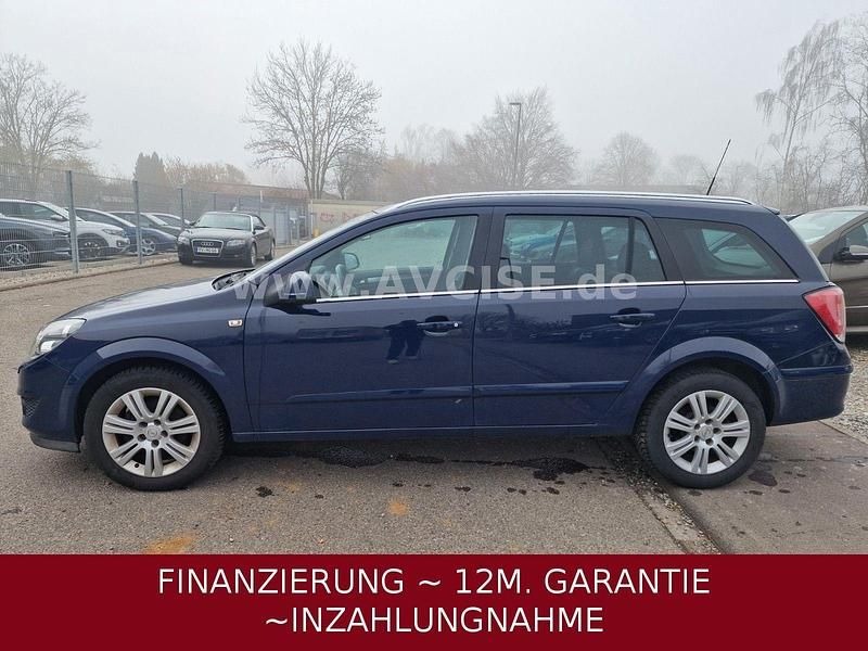 Gebraucht Opel Astra 116 PS (85 kW) 2010 Blau Kombi