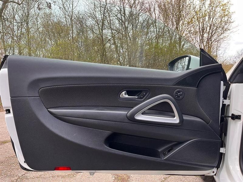 Gebraucht VW Scirocco 140 PS (102 kW) 2012 Weiß Coupé