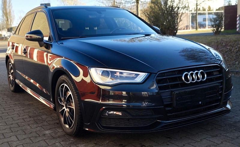 Schwarz Gebraucht 2015 Audi A3 Sportback Ambition Kombi | 11.290 € (Fairer Preis) - Bild 1/4
