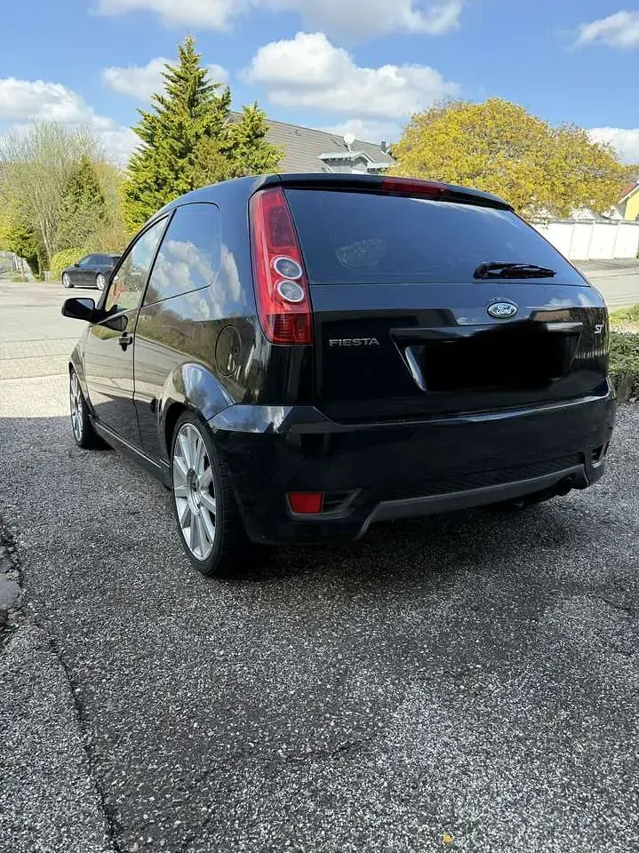 Gebraucht Ford Fiesta ST 150 PS (110 kW) 2007 Schwarz Kleinwagen
