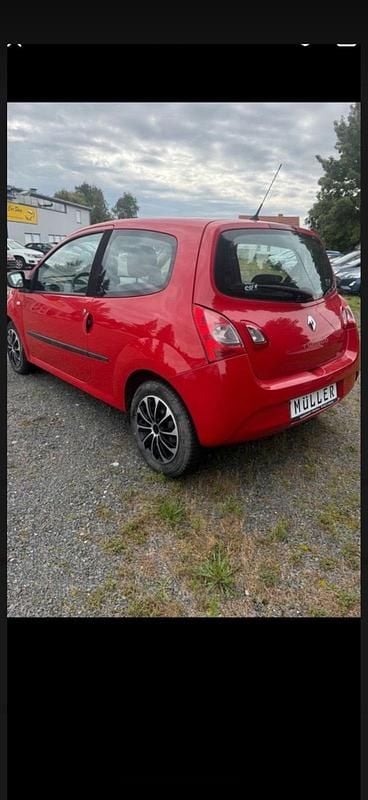Gebraucht Renault Twingo Expression 75 PS (55 kW) 2013 Rot Kleinwagen