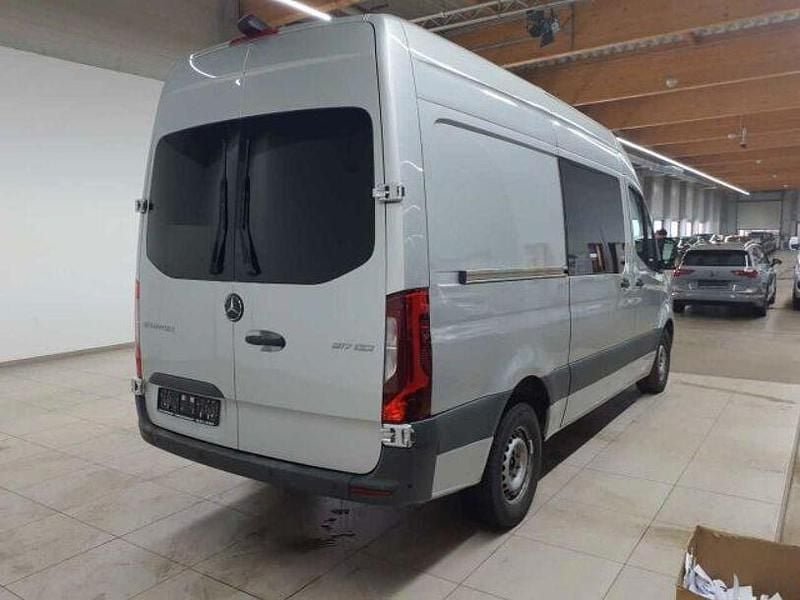 Gebraucht Mercedes Sprinter 170 PS (125 kW) 2021 Iridiumsilber metallic Van