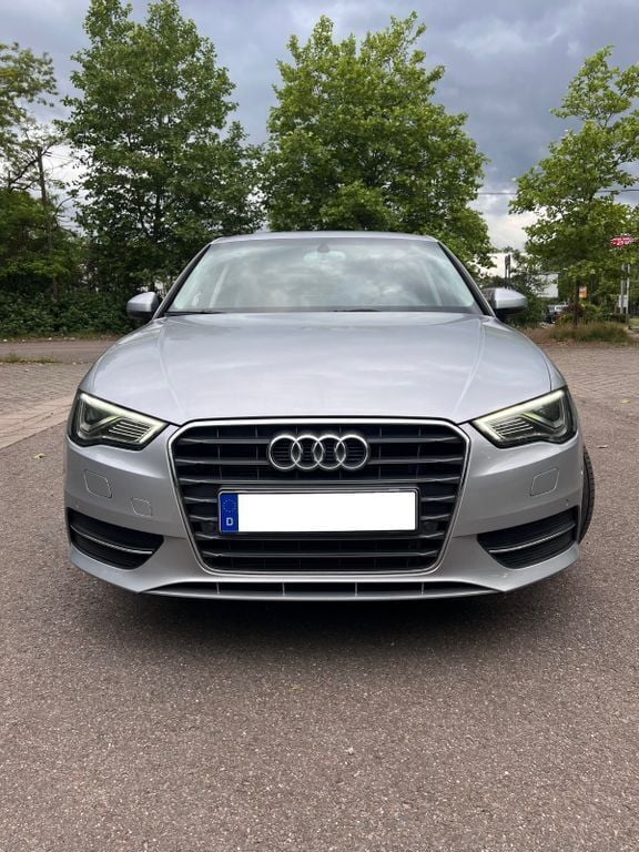 Gebraucht 2015 Audi A3 Sport Limousine | 14.000 € (Guter Preis) - Bild 1/4