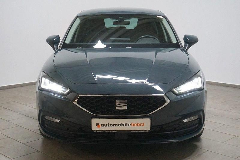 Gebraucht Seat Leon Style 116 PS (85 kW) 2025 Blau Limousine