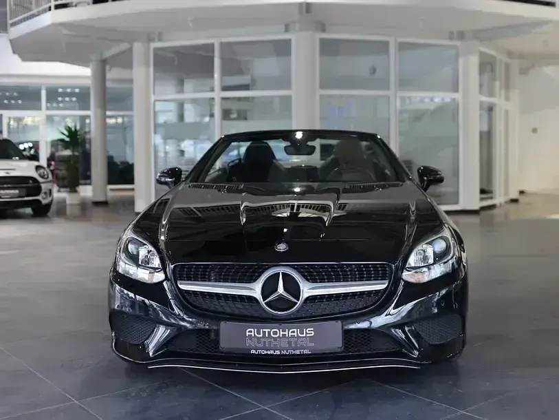 Gebraucht Mercedes SLC200 184 PS (135 kW) 2016 Schwarz Cabrio