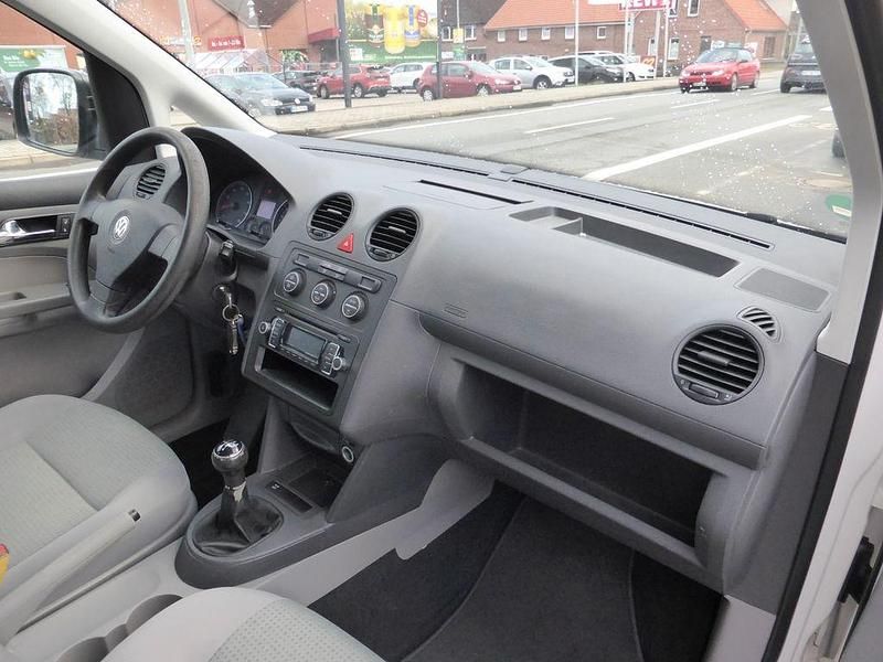 Gebraucht VW Caddy Team 80 PS (58 kW) 2008 Weiß Van / Kleinbus