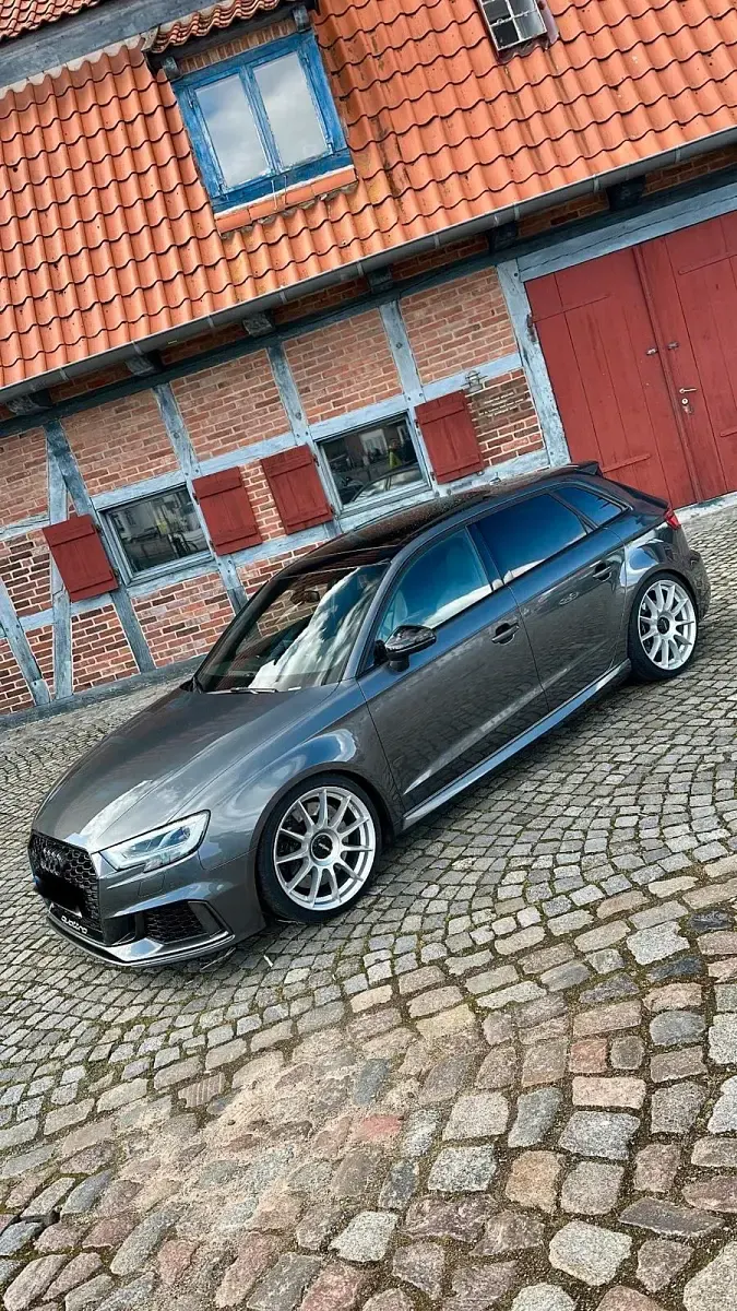 Gebraucht Audi RS3 400 PS (294 kW) 2018 Grau Limousine