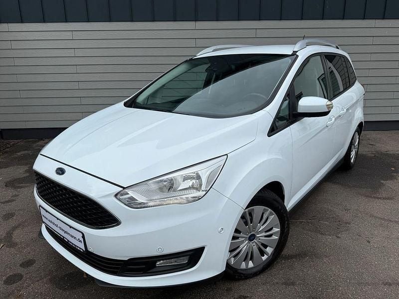 Weiß Gebraucht 2019 Ford Grand C-Max Cool & Connect Van / Kleinbus | 12.950 € - Bild 1/4