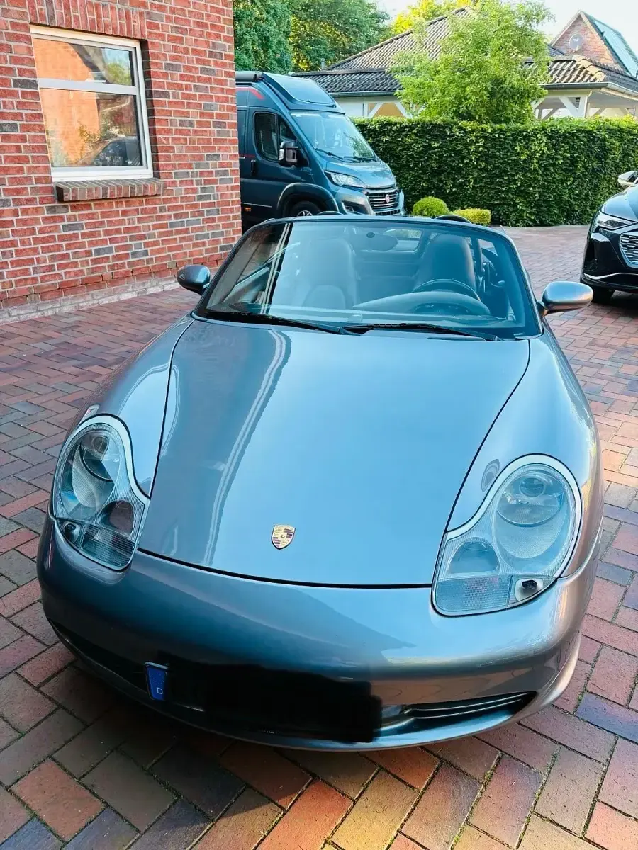 Gebraucht Porsche 986 Boxster 228 PS (167 kW) 2004 Grau Cabrio