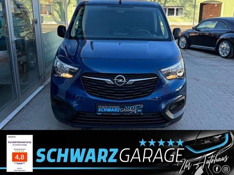 Gebraucht Opel Combo Selection 115 PS (84 kW) 2020 Blau Van / Kleinbus