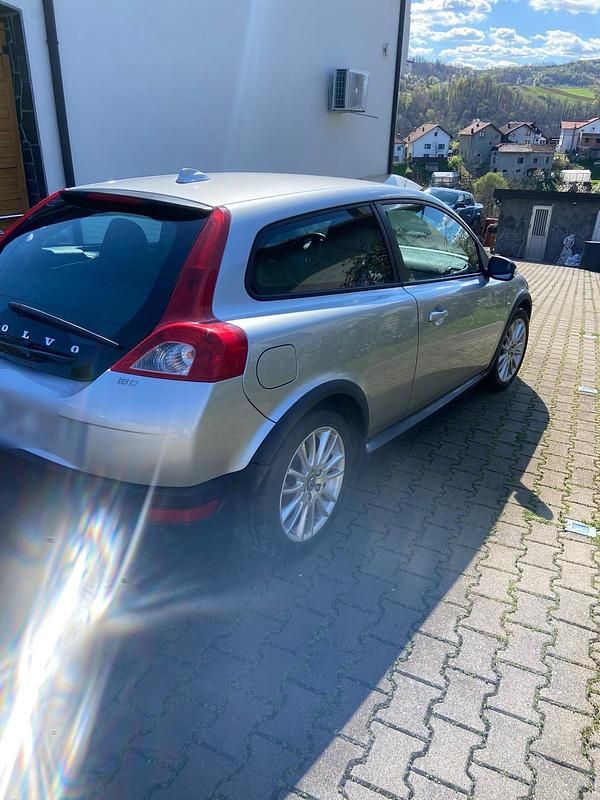 Gebraucht Volvo C30 110 PS (80 kW) 2008 Silber Kleinwagen
