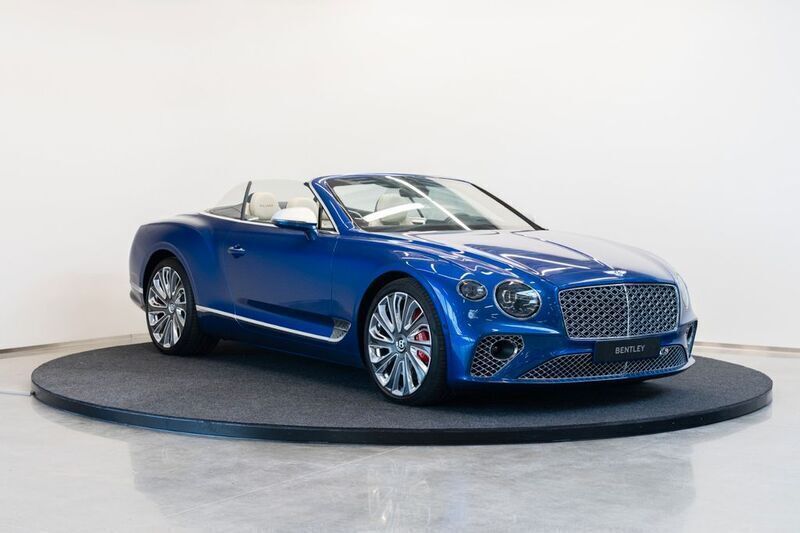 Gebraucht Bentley Continental GT Convertible Mulliner 659 PS (484 kW) 2023 Blau Cabrio