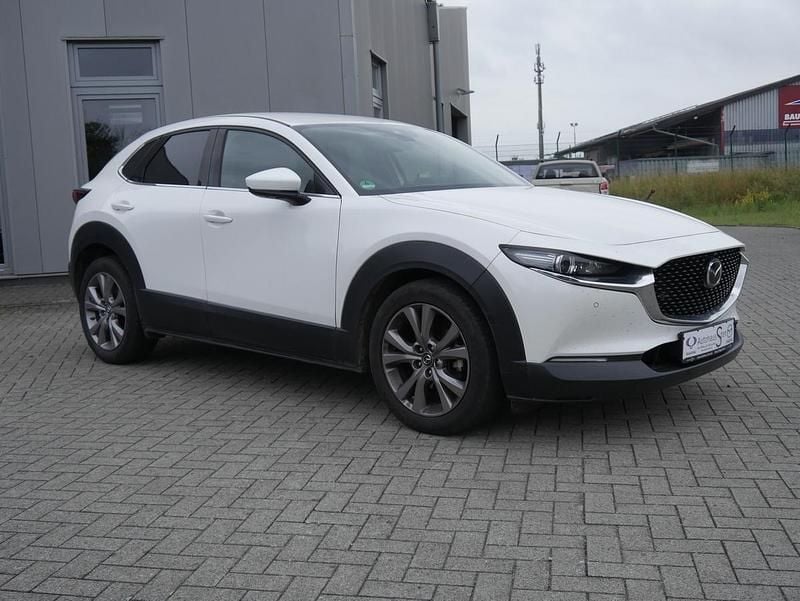 Weiß Gebraucht 2021 Mazda CX-30 SUV | 20.870 € (Guter Preis) - Bild 1/4