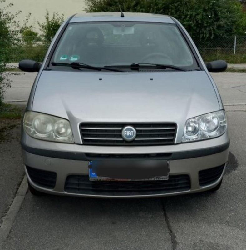 Silber Gebraucht 2004 Fiat Punto Kleinwagen | 1.200 € (Fairer Preis) - Bild 1/4