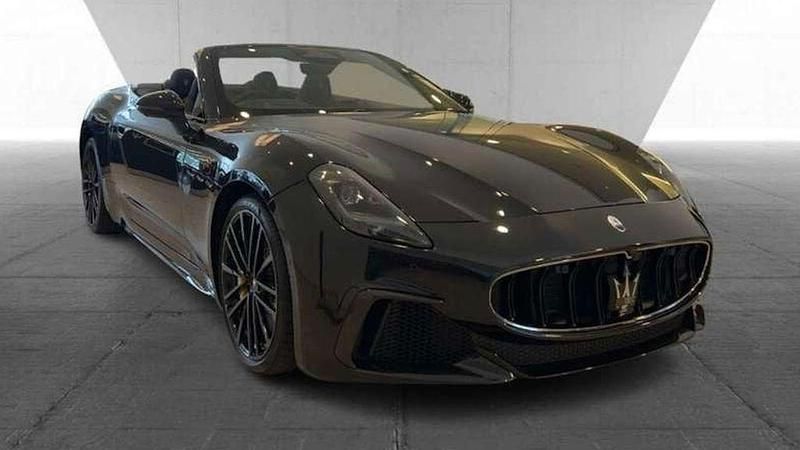 Schwarz Gebraucht 2025 Maserati GranCabrio Cabrio | 155.000 € - Bild 1/4