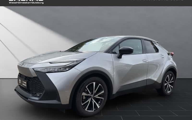 Silber Gebraucht 2025 Toyota C-HR Team SUV | 28.990 € (Superpreis) - Bild 1/4