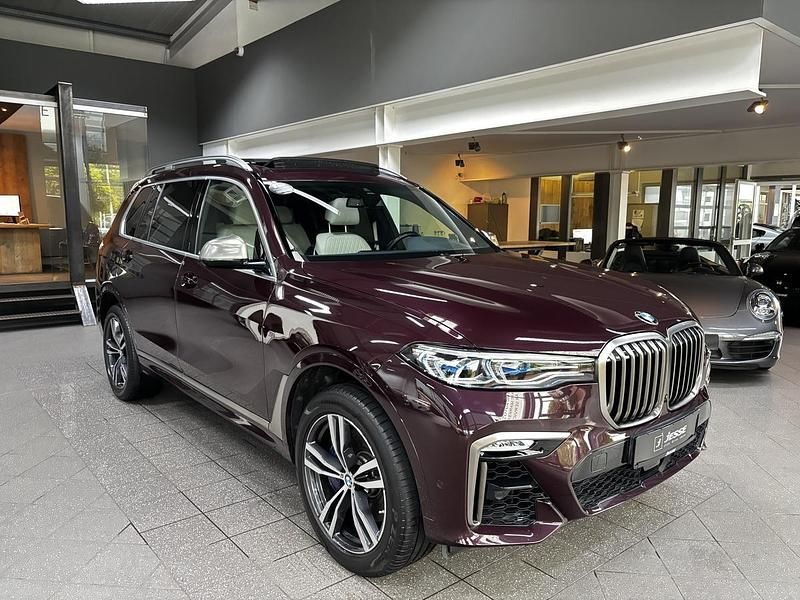 Gebraucht BMW X7 Executive 530 PS (389 kW) 2021 Violett metallic SUV