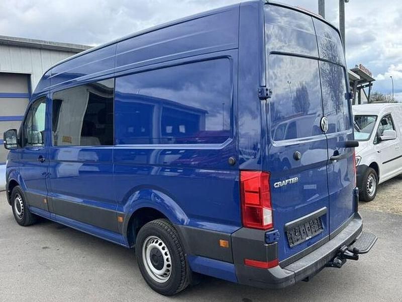 Gebraucht VW Crafter 140 PS (102 kW) 2020 Blau Van