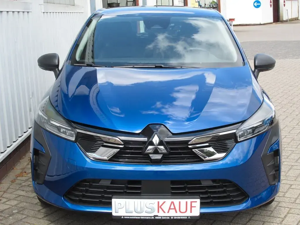 Gebraucht Mitsubishi Colt 67 PS (49 kW) 2024 Blau Kleinwagen