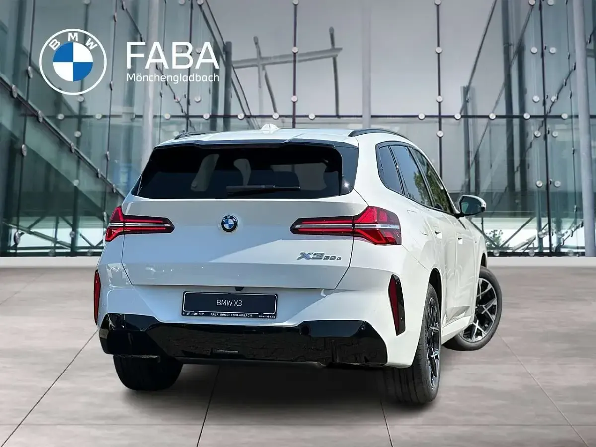 Neu BMW X3 M Sport 299 PS (219 kW) 2026 Weiß SUV