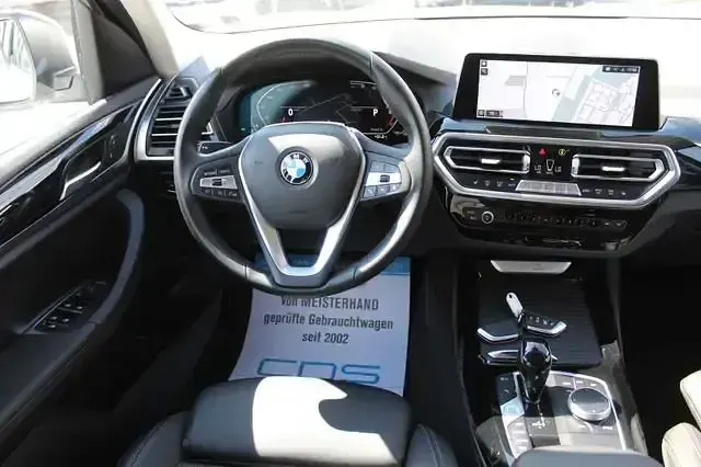 Gebraucht BMW X3 Performance 190 PS (139 kW) 2023 Alpinweiss iii SUV