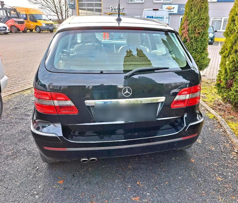 Gebraucht Mercedes B200 193 PS (141 kW) 2007 Schwarz Van / Kleinbus