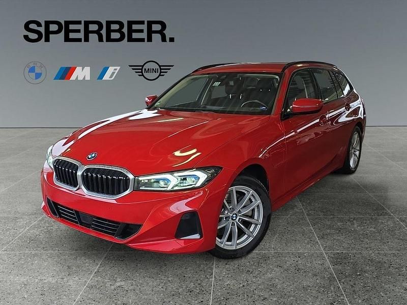 Gebraucht BMW 330e 184 PS (135 kW) 2024 Limousine