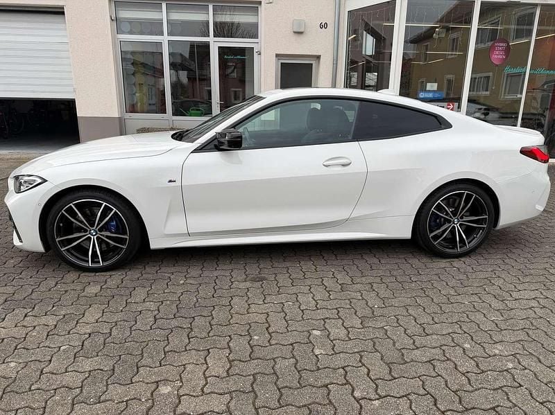 Gebraucht BMW 440 M Sport 374 PS (275 kW) 2022 Alpinweiss iii Coupé