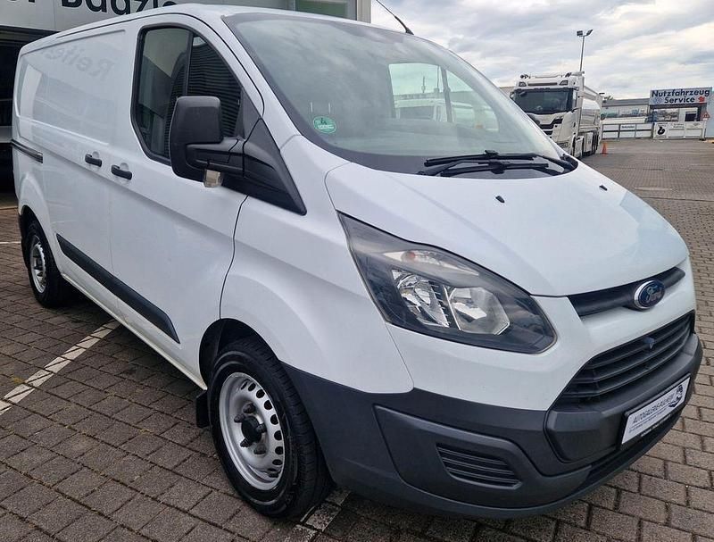 Weiß Gebraucht 2015 Ford Transit Custom Limousine | 7.450 € (Guter Preis) - Bild 1/4