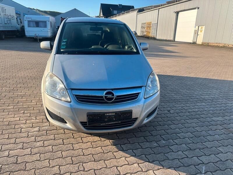 Gebraucht 2009 Opel Zafira Van / Kleinbus | 790 € (Superpreis) - Bild 1/4