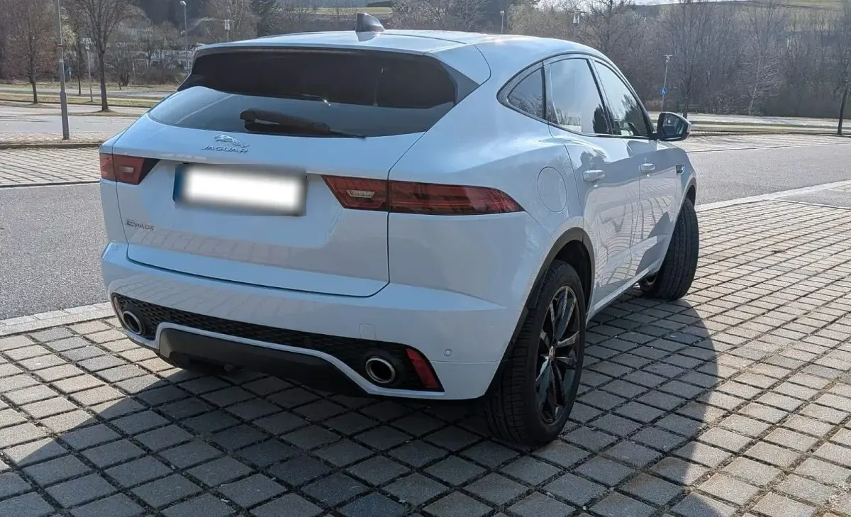 Occasion Jaguar E-Pace R-Dynamic 200 PK (147 kW) 2020 Wit SUV
