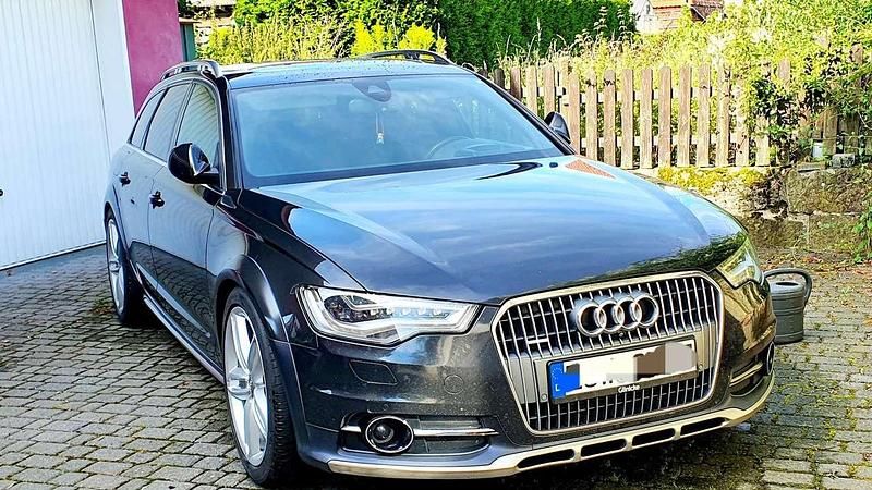 Schwarz Gebraucht 2012 Audi A6 Allroad Kombi | 16.299 € (Fairer Preis) - Bild 1/4