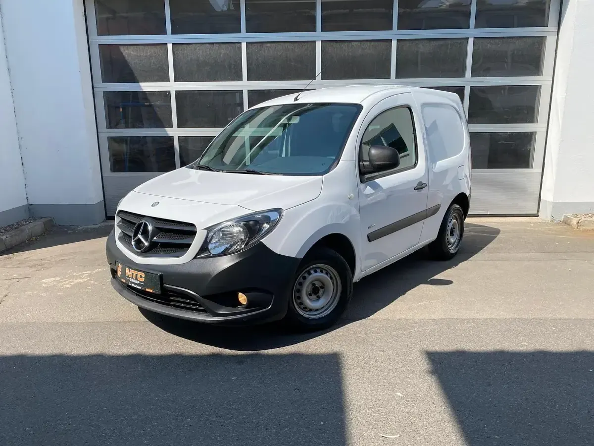 Gebraucht Mercedes Citan 109 90 PS (66 kW) 2017 Weiß Van / Kleinbus