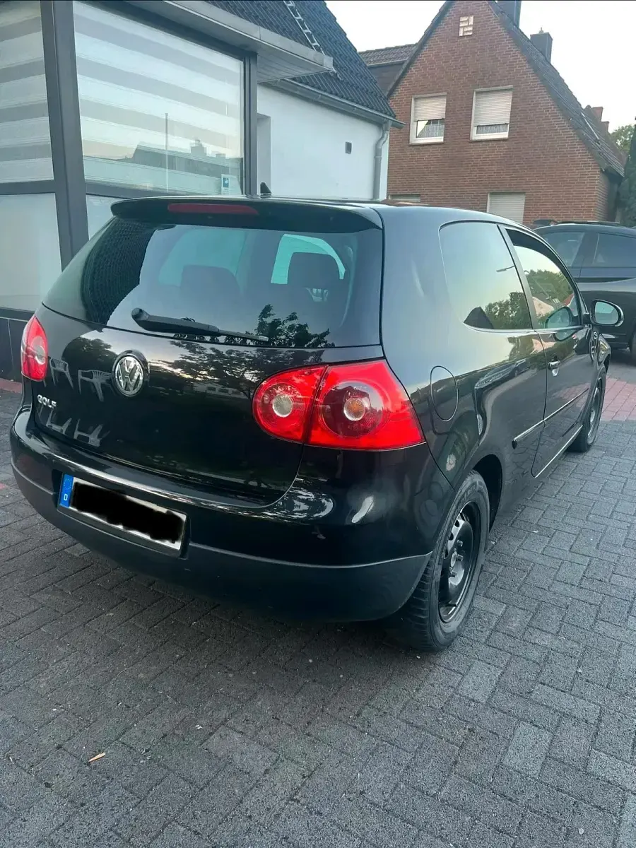 Gebraucht VW Golf 75 PS (55 kW) 2005 Schwarz Coupé