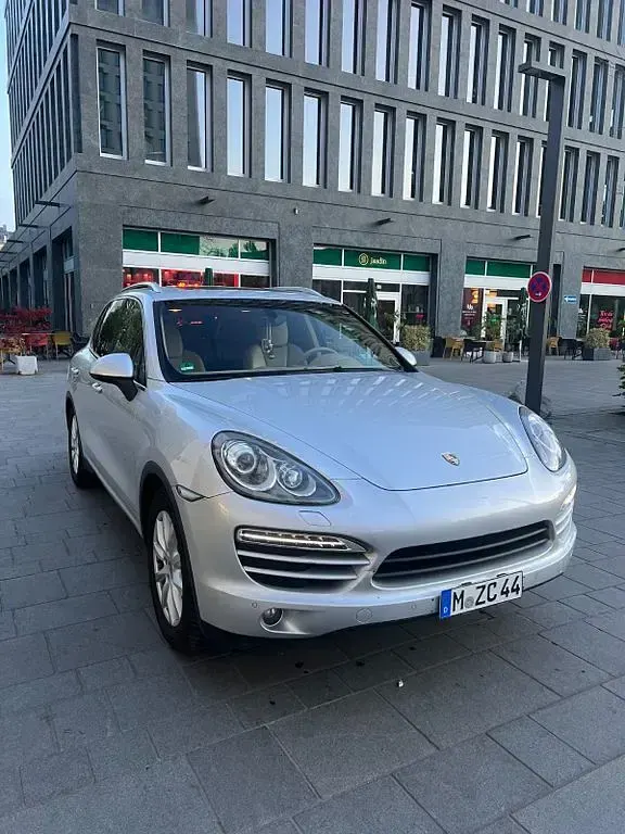 Usata Porsche Cayenne S 299 CV (219 kW) 2010 Argento SUV