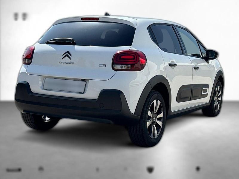 Weiß Gebraucht 2023 Citroën C3 Shine Kleinwagen | 15.220 € (Fairer Preis) - Bild 1/4