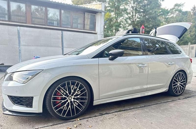 Second-hand Seat Leon CUPRA 280 CP (205 kW) 2015 Gri Break