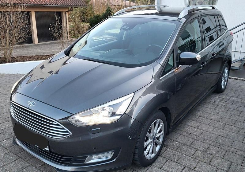 Gebraucht Ford Grand C-Max Titanium 150 PS (110 kW) 2017 Grau Van / Kleinbus