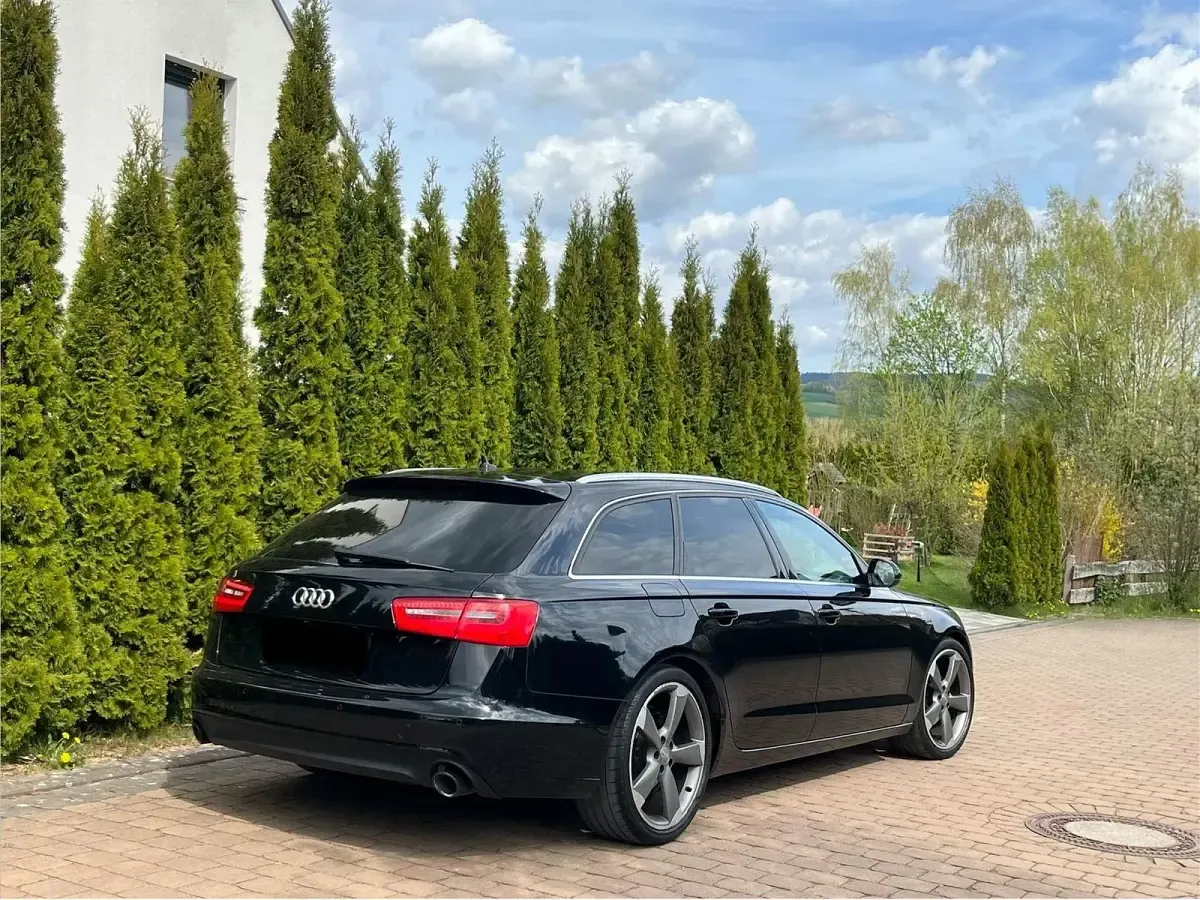 Gebraucht Audi A6 S-Line 204 PS (150 kW) 2012 Schwarz Kombi