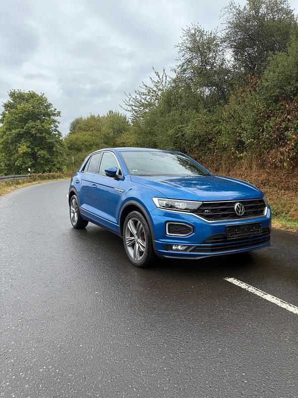 Blau Gebraucht 2019 VW T-Roc Sport SUV | 21.600 € (Fairer Preis) - Bild 1/4