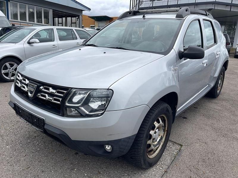Gebraucht Dacia Duster Lauréate 125 PS (91 kW) 2014 Silber SUV