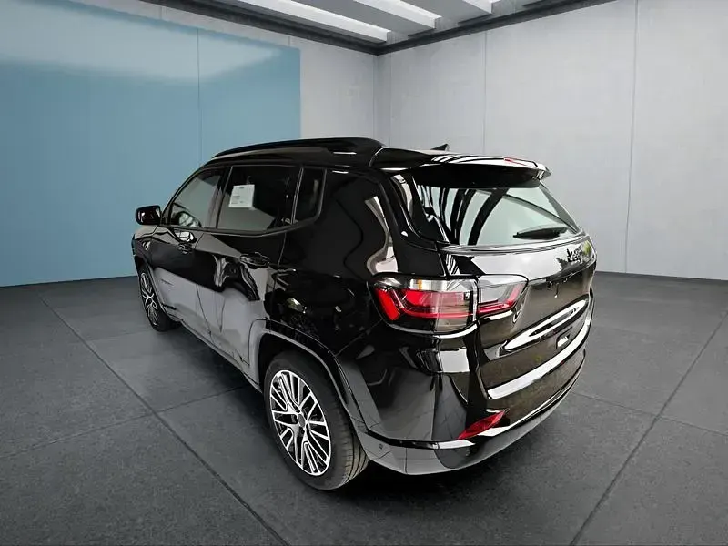 Novo Jeep Compass Summit 131 HP (96 kW) 2025 Preto SUV