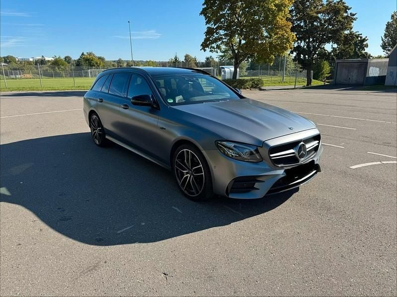 Silber Gebraucht 2020 Mercedes E53 AMG AMG Kombi | 48.800 € (Teuer) - Bild 1/4