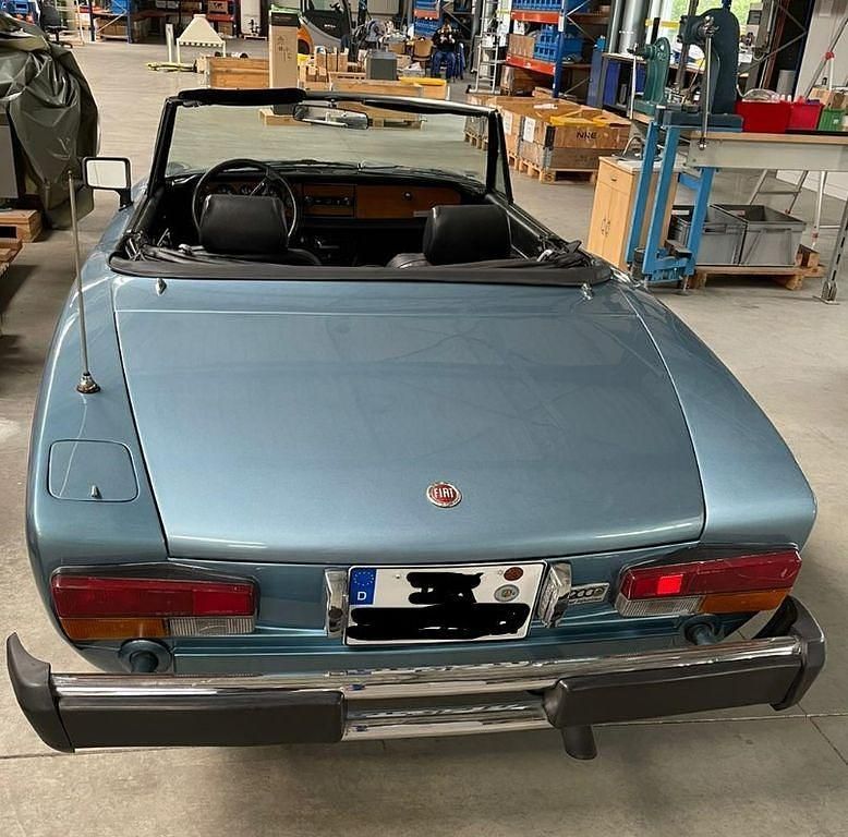 Gebraucht Fiat 124 Spider 131 PS (96 kW) 1981 Blau Cabrio