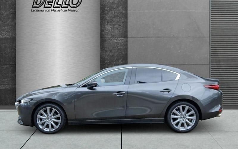 Neu Mazda 3 Center-Line 140 PS (102 kW) 2025 Grau Limousine