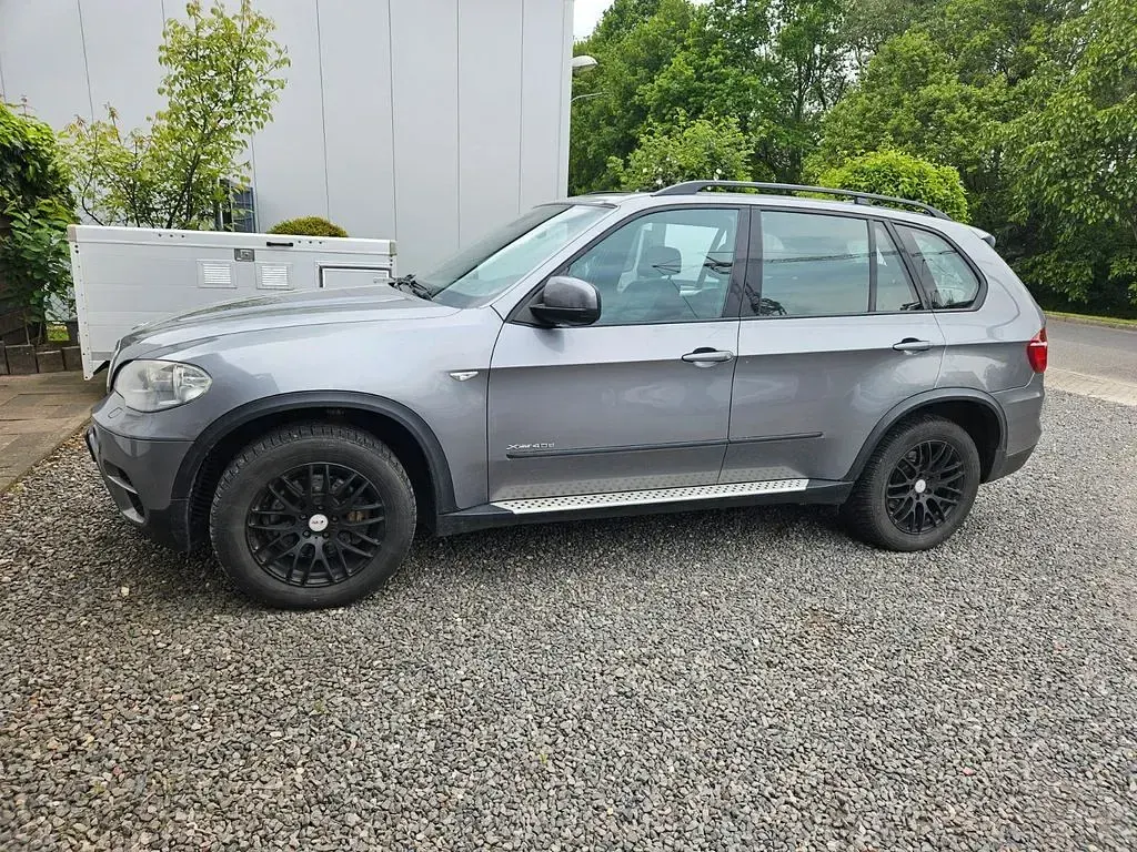 Gebraucht BMW X5 Sport Line 306 PS (225 kW) 2010 Grau SUV