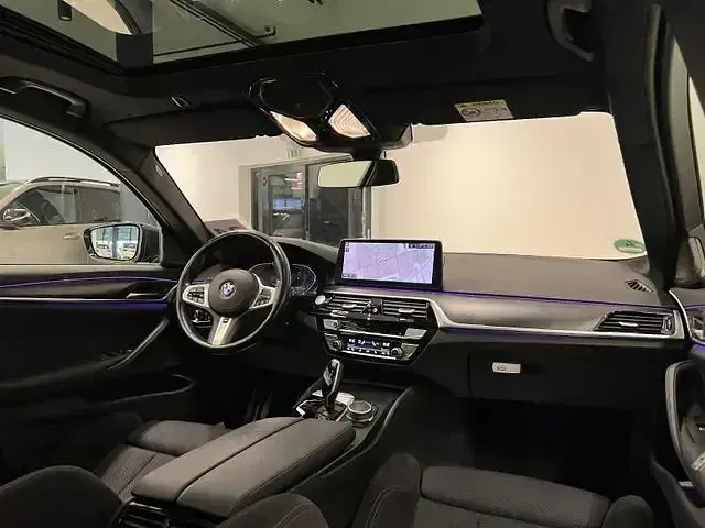 Gebraucht BMW 540 M Sport 340 PS (250 kW) 2022 Schwarz Limousine