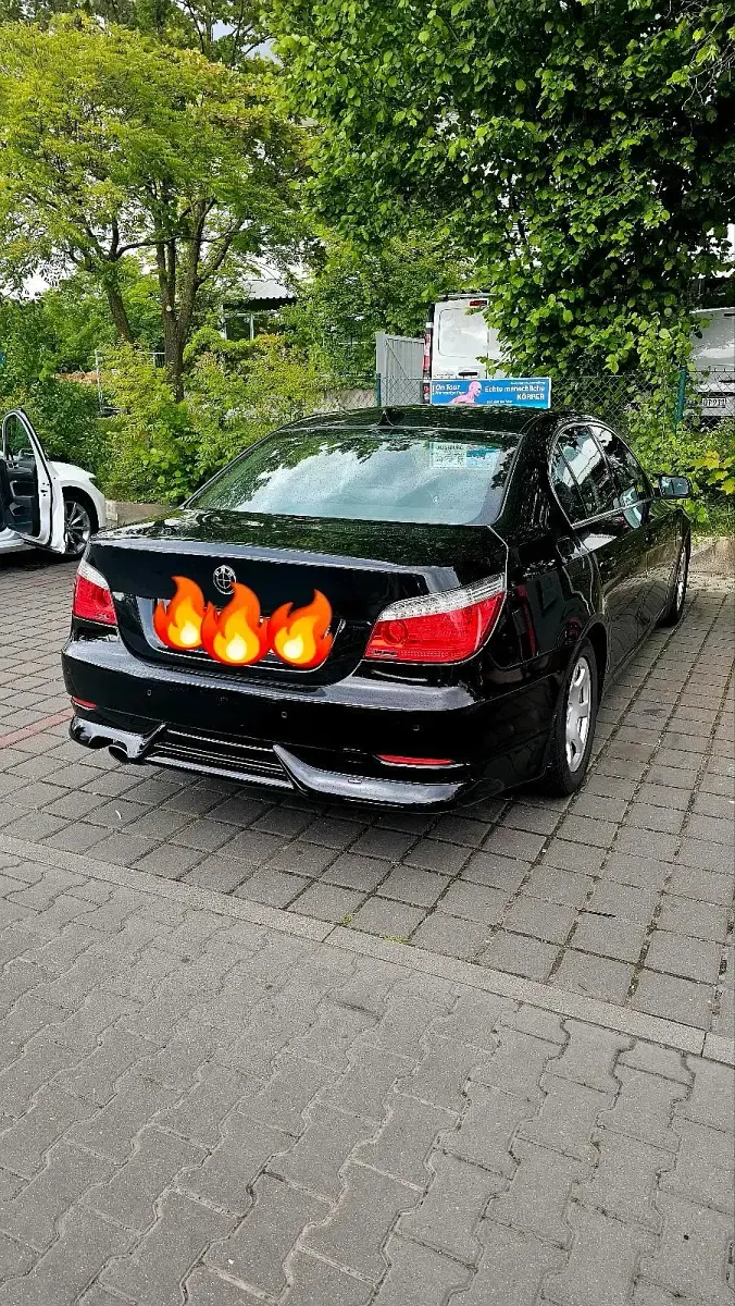 Używany BMW 520 177 KM (130 kW) 2008 Czarny Sedan/Limuzyna