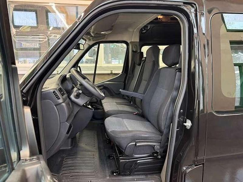 Gebraucht Renault Master 150 PS (110 kW) 2023 Schwarz Limousine